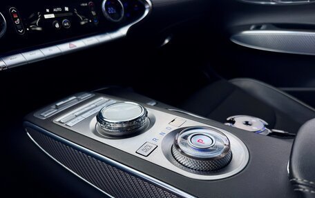 Genesis GV70, 2021 год, 5 200 000 рублей, 15 фотография