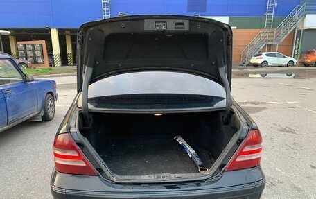 Mercedes-Benz C-Класс, 2005 год, 530 000 рублей, 6 фотография
