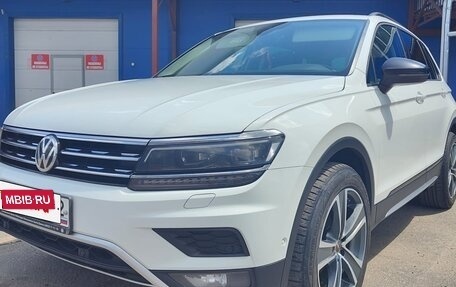 Volkswagen Tiguan II, 2019 год, 2 850 000 рублей, 3 фотография