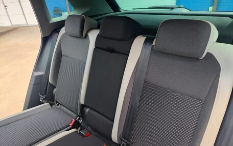 Volkswagen Tiguan II, 2019 год, 2 850 000 рублей, 11 фотография