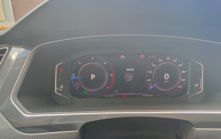Volkswagen Tiguan II, 2019 год, 2 850 000 рублей, 19 фотография