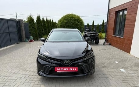 Toyota Camry, 2020 год, 3 680 000 рублей, 11 фотография