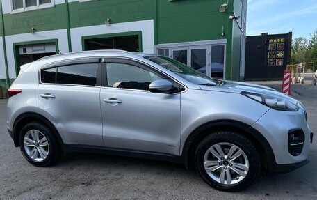 KIA Sportage IV рестайлинг, 2016 год, 1 800 000 рублей, 4 фотография