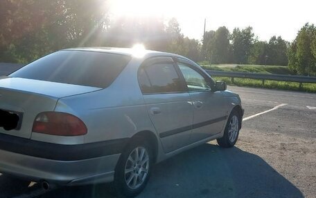 Toyota Avensis III рестайлинг, 1998 год, 400 000 рублей, 6 фотография