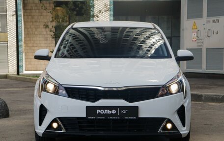 KIA Rio IV, 2022 год, 1 685 000 рублей, 2 фотография