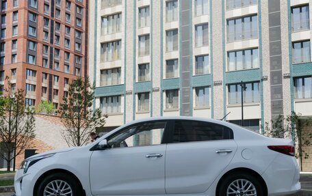 KIA Rio IV, 2022 год, 1 685 000 рублей, 7 фотография