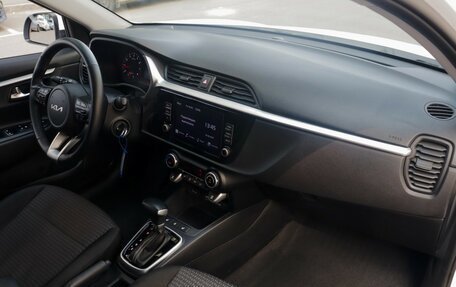 KIA Rio IV, 2022 год, 1 685 000 рублей, 14 фотография