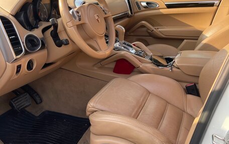 Porsche Cayenne III, 2012 год, 2 990 000 рублей, 9 фотография
