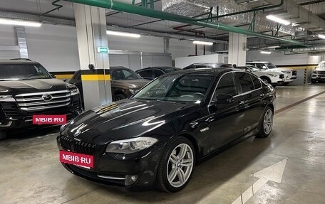 BMW 5 серия, 2013 год, 2 450 000 рублей, 2 фотография