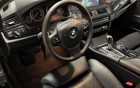 BMW 5 серия, 2013 год, 2 450 000 рублей, 13 фотография