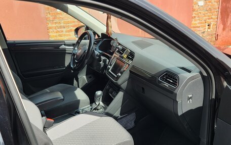 Volkswagen Tiguan II, 2017 год, 2 750 000 рублей, 12 фотография