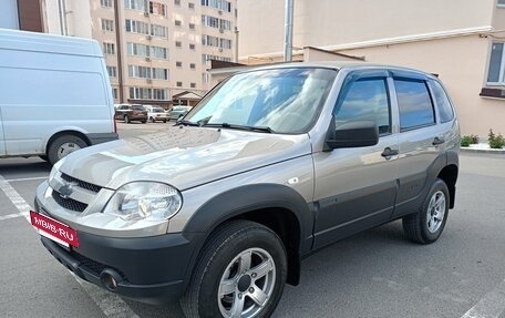 Chevrolet Niva I рестайлинг, 2019 год, 925 000 рублей, 7 фотография