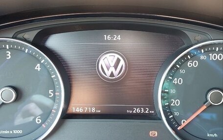 Volkswagen Touareg III, 2012 год, 2 850 000 рублей, 9 фотография