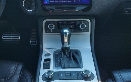 Volkswagen Touareg III, 2012 год, 2 850 000 рублей, 10 фотография