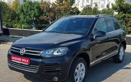 Volkswagen Touareg III, 2012 год, 2 850 000 рублей, 8 фотография