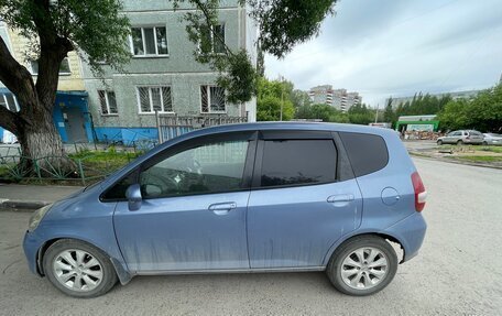 Honda Fit III, 2002 год, 360 000 рублей, 2 фотография