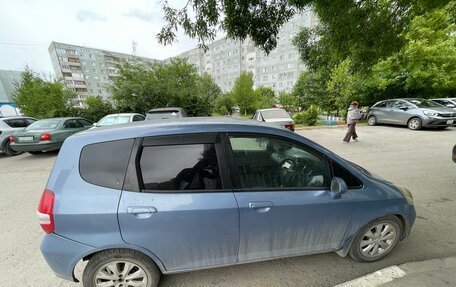Honda Fit III, 2002 год, 360 000 рублей, 3 фотография