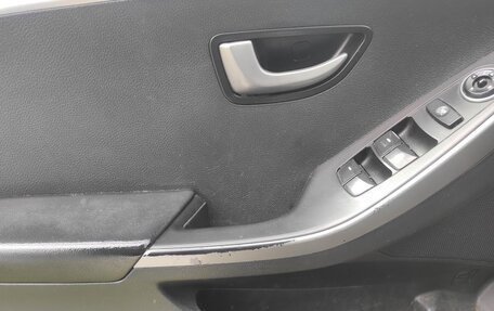 Hyundai i30 II рестайлинг, 2016 год, 692 000 рублей, 12 фотография
