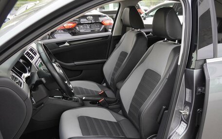 Volkswagen Jetta VI, 2014 год, 1 570 000 рублей, 10 фотография
