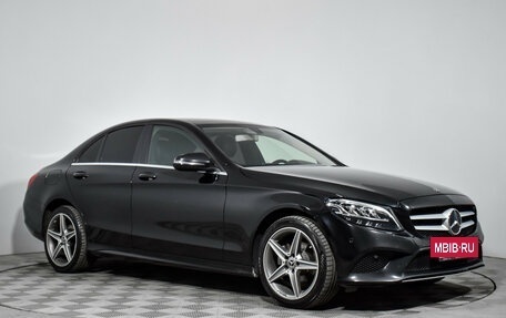 Mercedes-Benz C-Класс, 2019 год, 2 550 000 рублей, 3 фотография