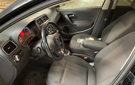 Volkswagen Polo VI (EU Market), 2012 год, 700 000 рублей, 6 фотография
