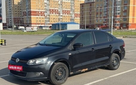 Volkswagen Polo VI (EU Market), 2012 год, 700 000 рублей, 3 фотография
