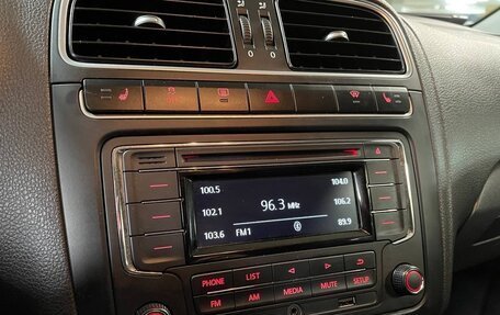 Volkswagen Polo VI (EU Market), 2012 год, 700 000 рублей, 14 фотография