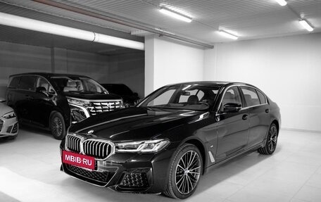 BMW 5 серия, 2023 год, 5 500 000 рублей, 1 фотография