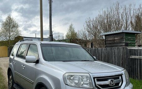 Honda Pilot III рестайлинг, 2008 год, 1 300 000 рублей, 2 фотография