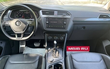 Volkswagen Tiguan II, 2018 год, 2 450 000 рублей, 12 фотография