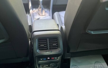 Volkswagen Tiguan II, 2018 год, 2 450 000 рублей, 14 фотография