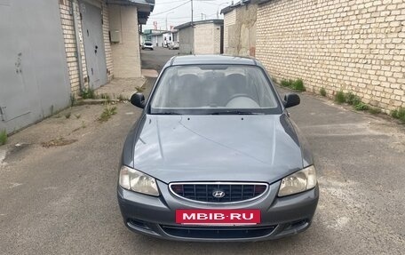 Hyundai Accent II, 2004 год, 385 000 рублей, 3 фотография