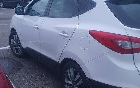Hyundai ix35 I рестайлинг, 2014 год, 1 500 000 рублей, 4 фотография