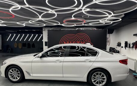 BMW 5 серия, 2019 год, 3 100 000 рублей, 5 фотография
