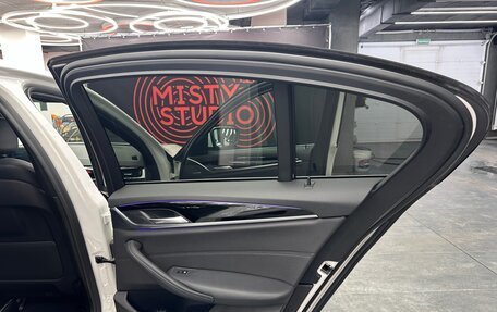 BMW 5 серия, 2019 год, 3 100 000 рублей, 10 фотография