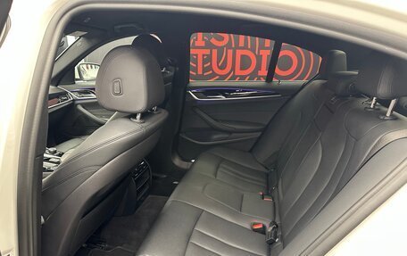 BMW 5 серия, 2019 год, 3 100 000 рублей, 13 фотография