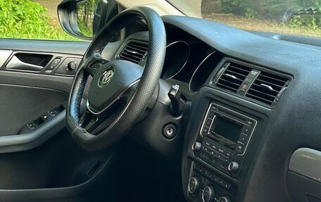 Volkswagen Jetta VI, 2015 год, 1 130 000 рублей, 10 фотография