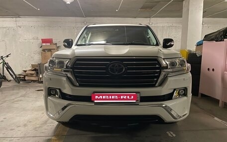 Toyota Land Cruiser 200, 2015 год, 5 200 000 рублей, 3 фотография