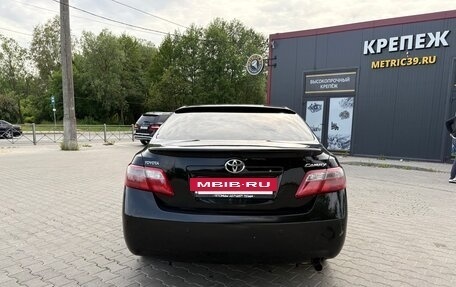 Toyota Camry, 2007 год, 1 100 000 рублей, 4 фотография