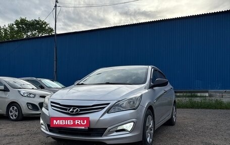 Hyundai Solaris II рестайлинг, 2014 год, 970 000 рублей, 3 фотография