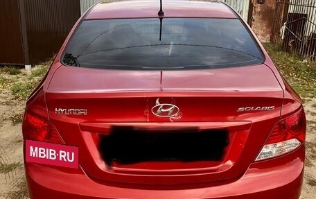 Hyundai Solaris II рестайлинг, 2013 год, 825 000 рублей, 2 фотография