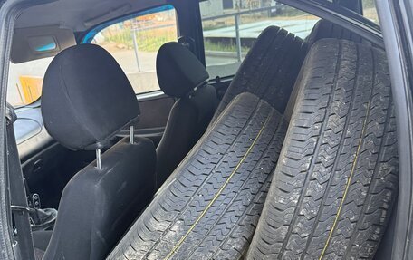Chevrolet Niva I рестайлинг, 2006 год, 187 000 рублей, 17 фотография