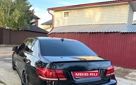 Mercedes-Benz E-Класс, 2014 год, 2 550 000 рублей, 7 фотография