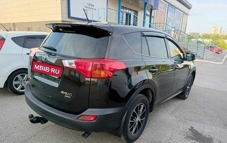 Toyota RAV4, 2015 год, 1 950 000 рублей, 8 фотография