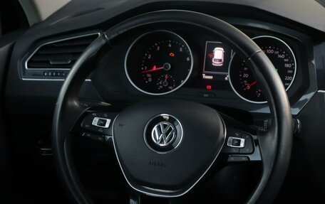 Volkswagen Tiguan II, 2017 год, 1 965 000 рублей, 19 фотография