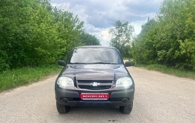 Chevrolet Niva I рестайлинг, 2011 год, 520 000 рублей, 1 фотография