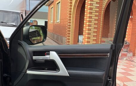 Toyota Land Cruiser 200, 2018 год, 6 700 000 рублей, 9 фотография