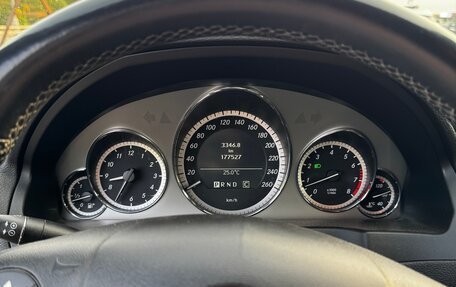 Mercedes-Benz E-Класс, 2009 год, 1 500 000 рублей, 10 фотография