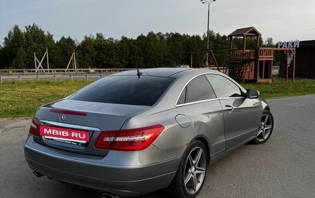 Mercedes-Benz E-Класс, 2009 год, 1 500 000 рублей, 3 фотография
