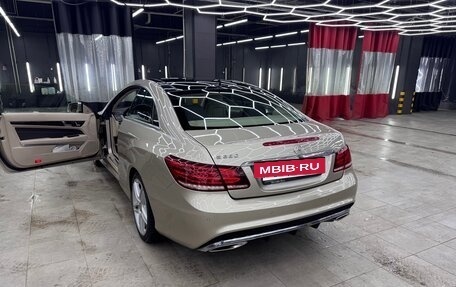 Mercedes-Benz E-Класс, 2015 год, 2 700 000 рублей, 8 фотография